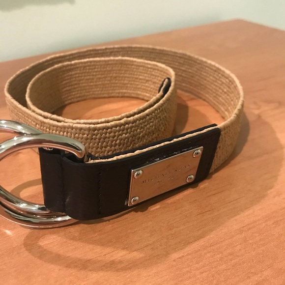 Michael Kors belt - Picture 2 of 3